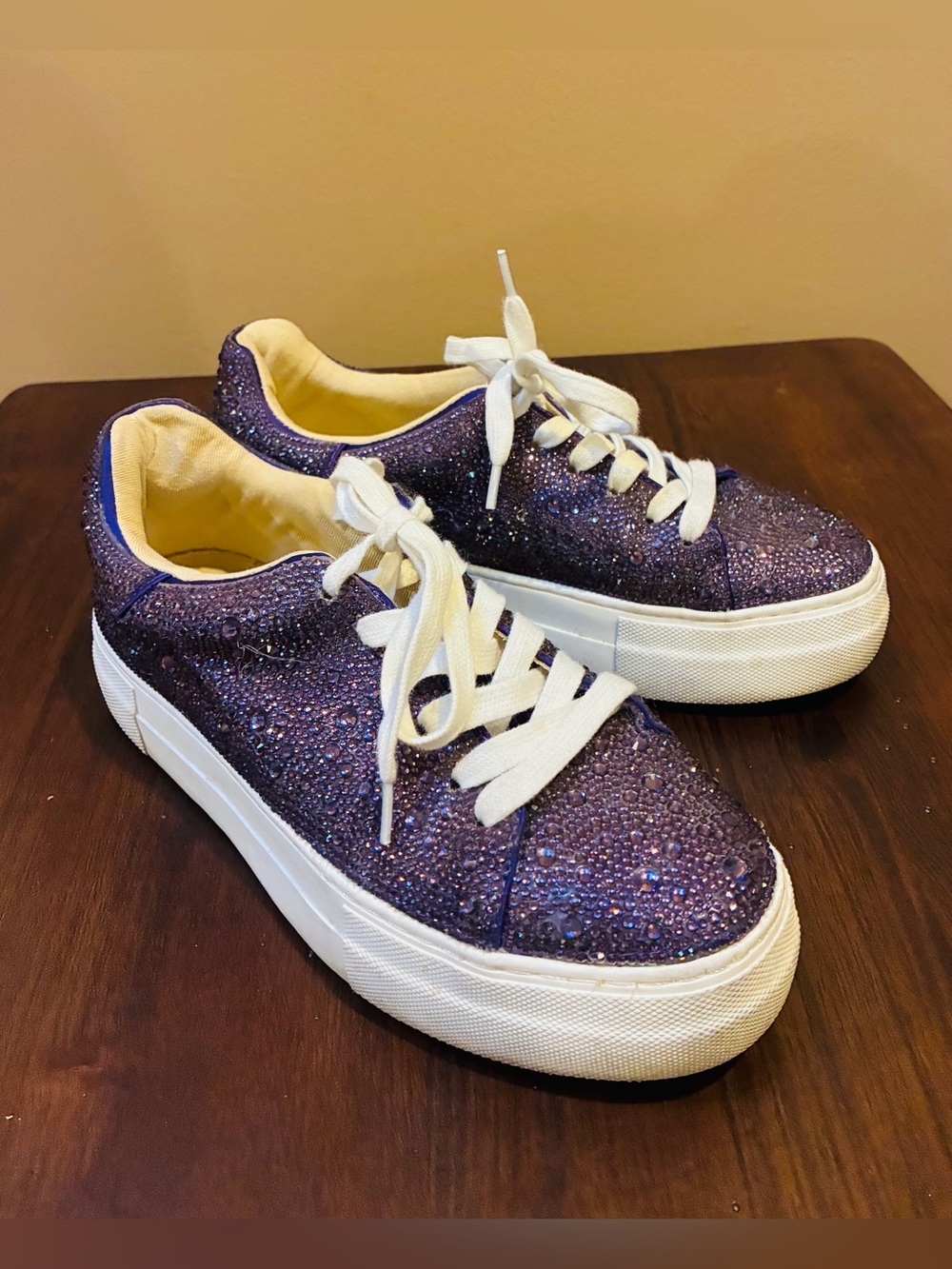 Betsey Johnson Sidny Rhinestone Lace-Up Sneakers/Shoes, Purple, size 7